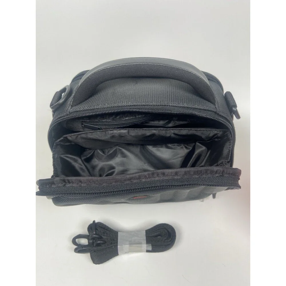 Canon DC330 DVD Camcorder Kit NTSC MegaPixel DIGIC DV II Carrying Case New